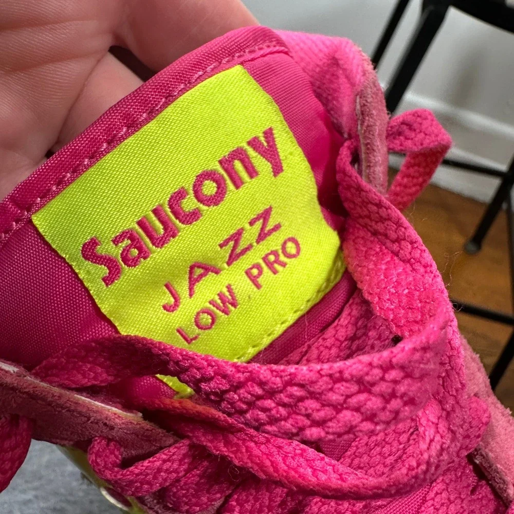 Saucony Jazz Low Pro Womens 7 Pink Neon Yellow Retro Sneakers